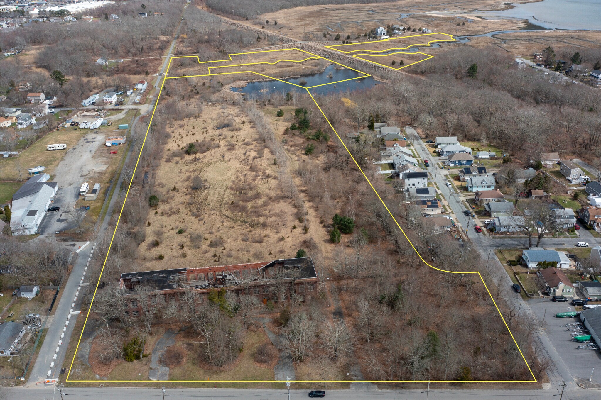83 Pleasant St, Fairhaven, MA for Sale