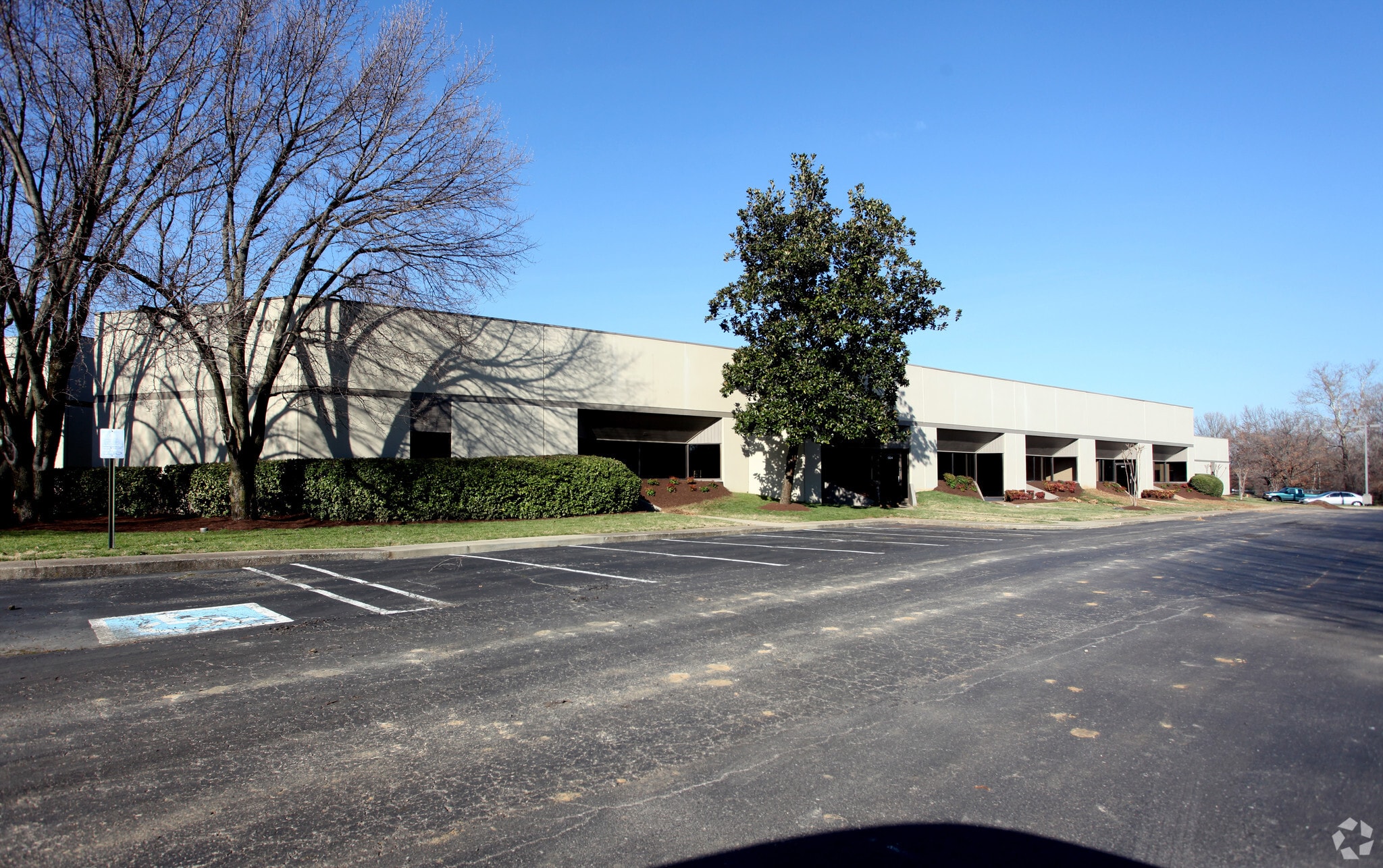 475 Metroplex Dr, Nashville, TN for Rent