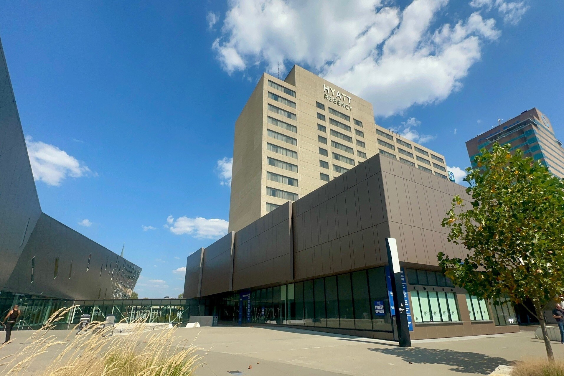 401 W High St, Lexington, KY for Rent