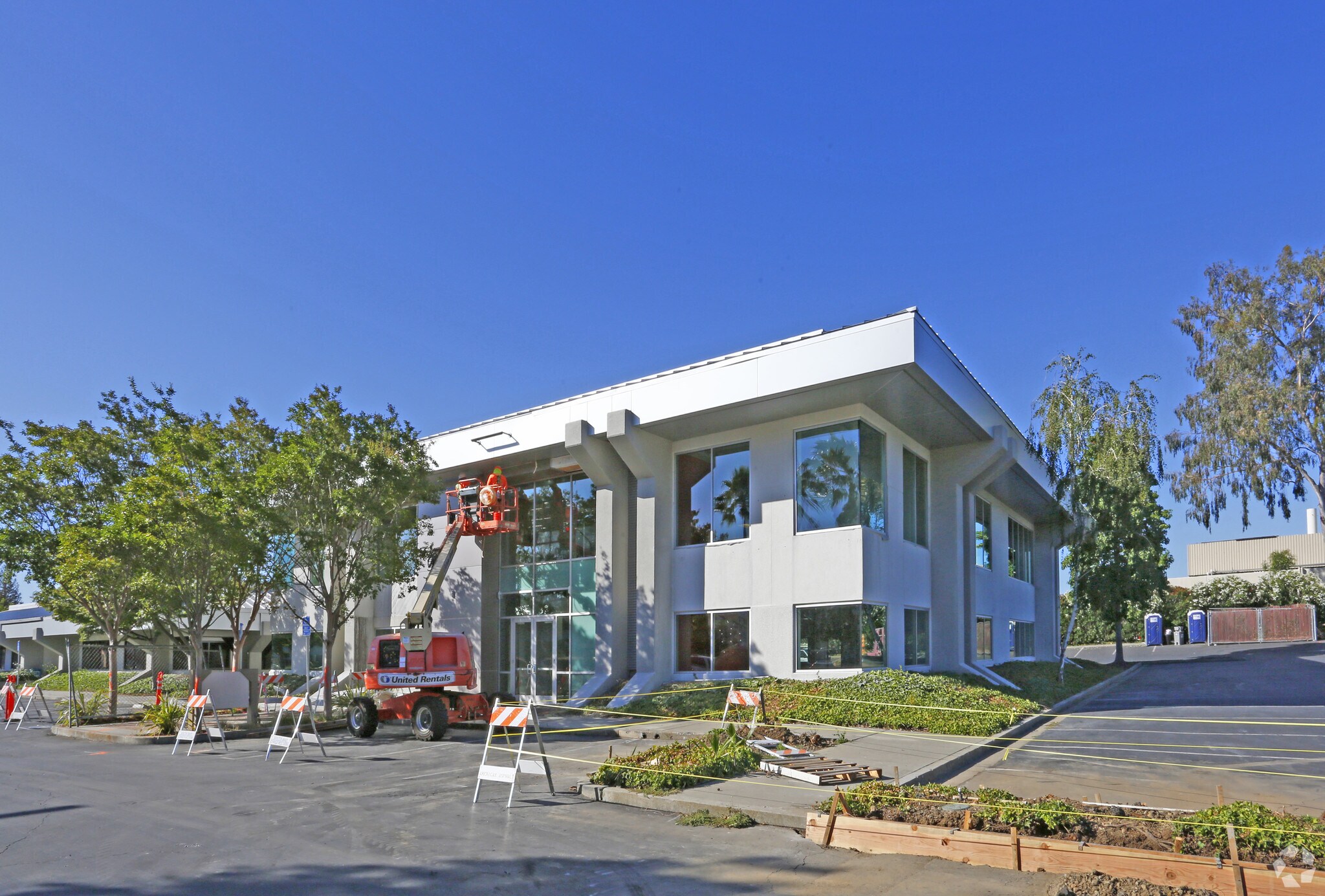 240 E Hacienda Ave, Campbell, CA for Rent