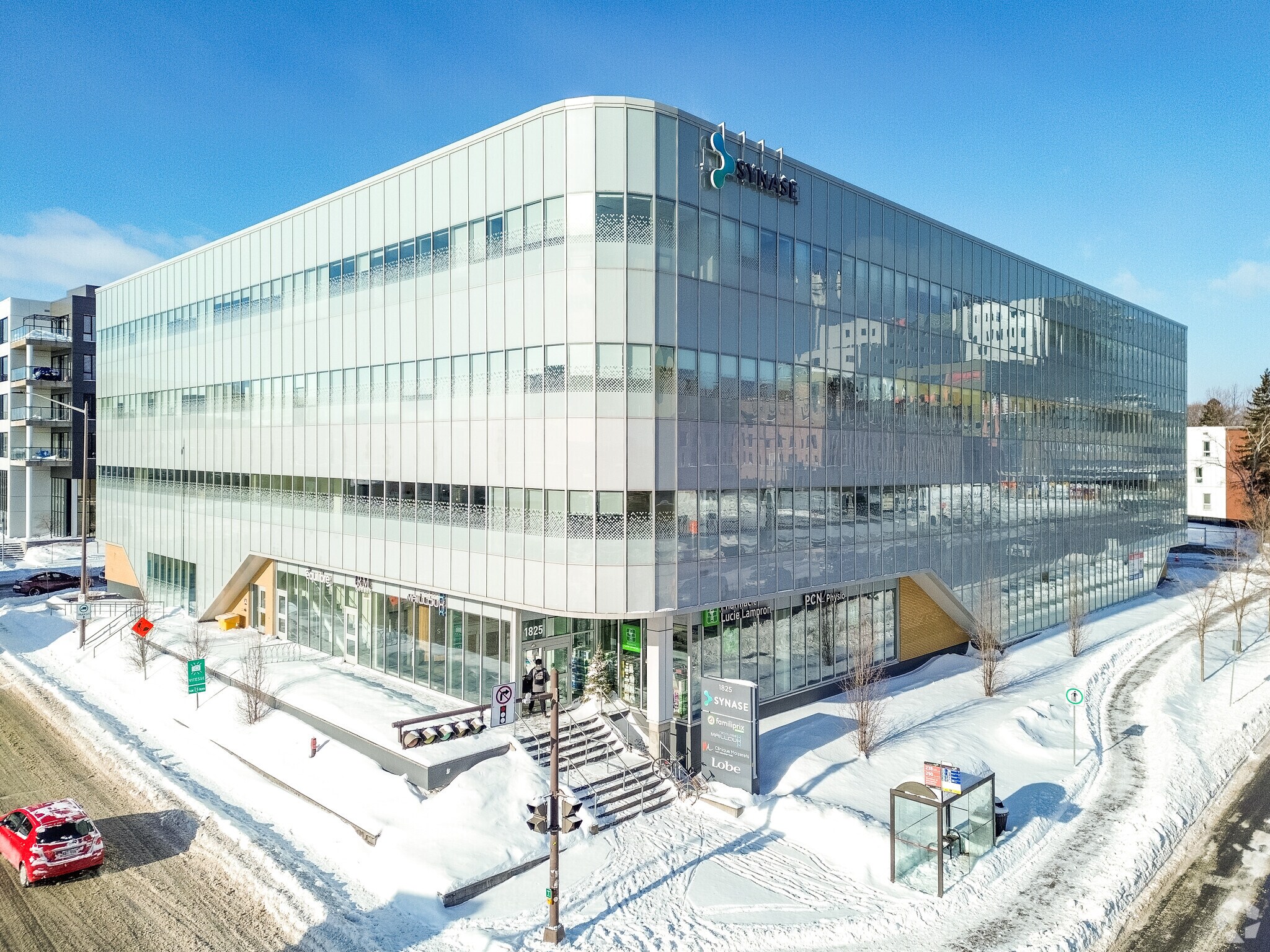 1825 Boul Henri-Bourassa, Québec, QC for Rent