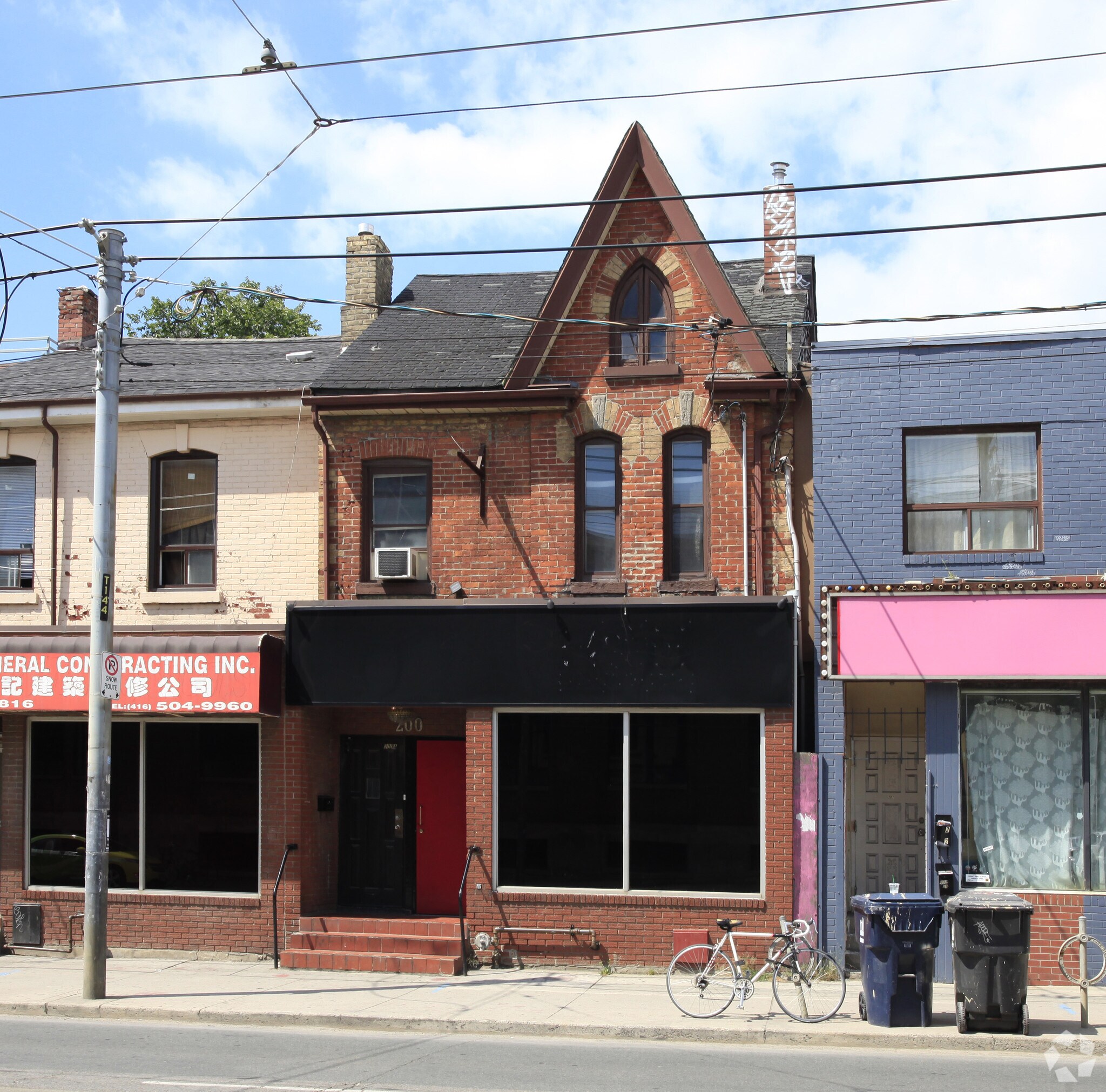 200 Bathurst St, Toronto, ON for Rent