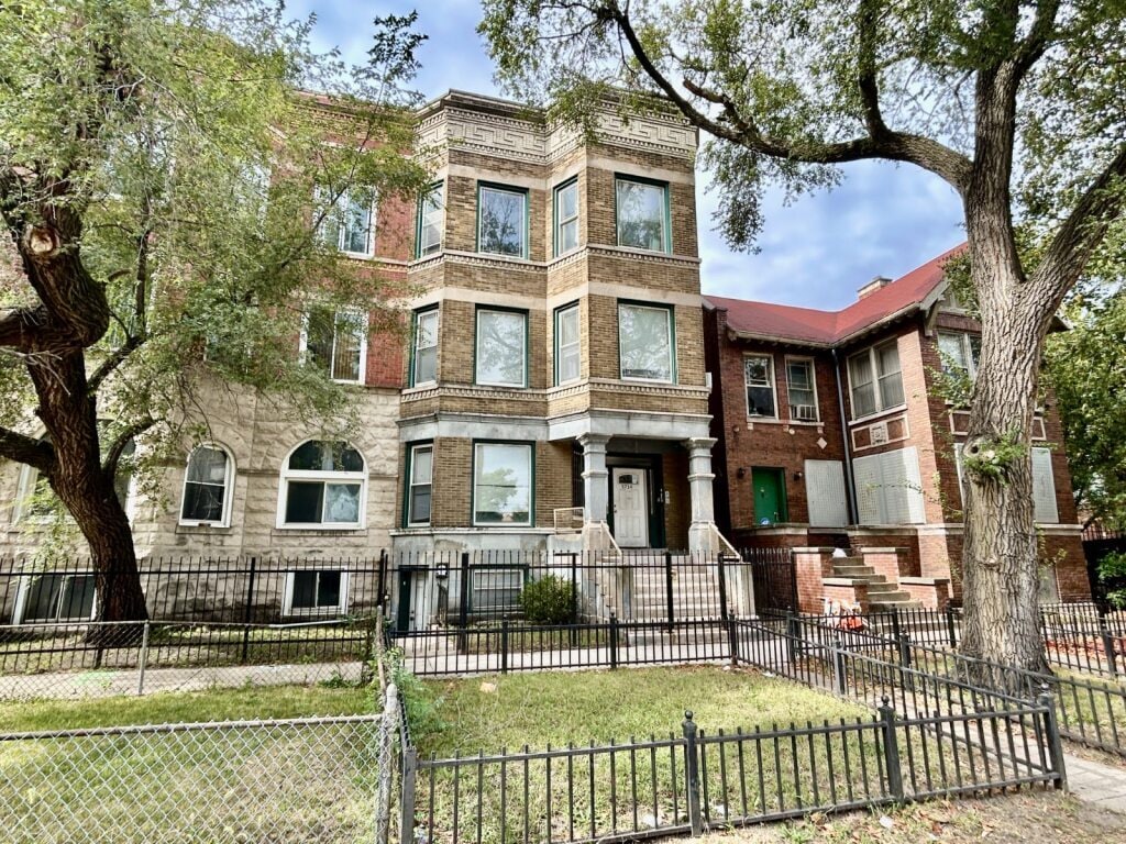 5714 S Prairie Ave, Chicago, IL for Sale