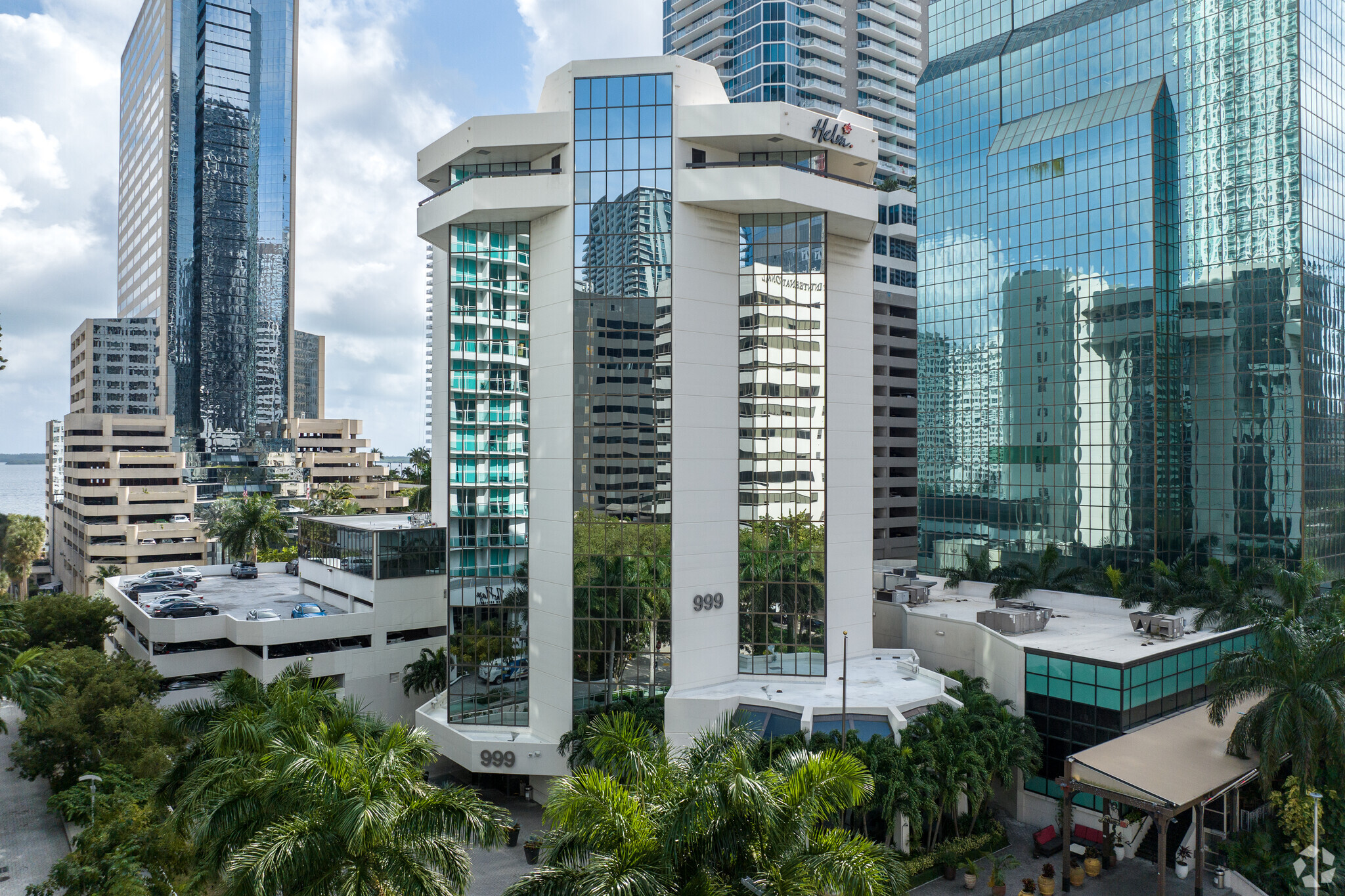 999 Brickell Ave, Miami, FL for Rent