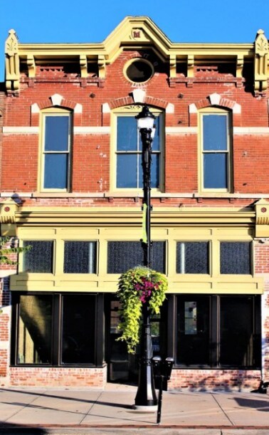 148 W Broadway, Council Bluffs, IA for Rent