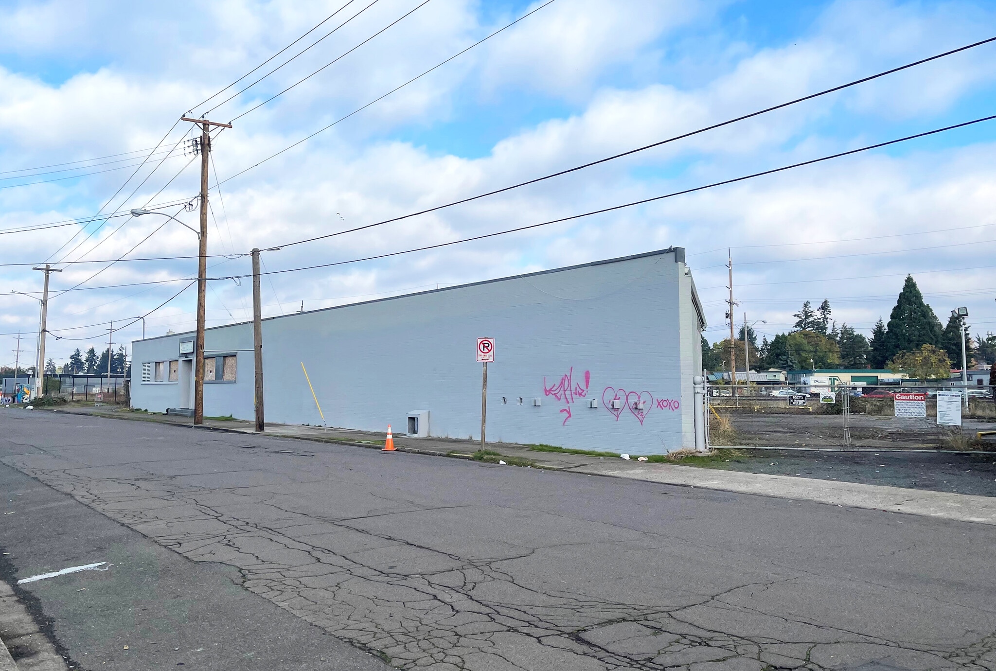 101 Blair Blvd Eugene, OR 97402 Industrial Property for Sale on