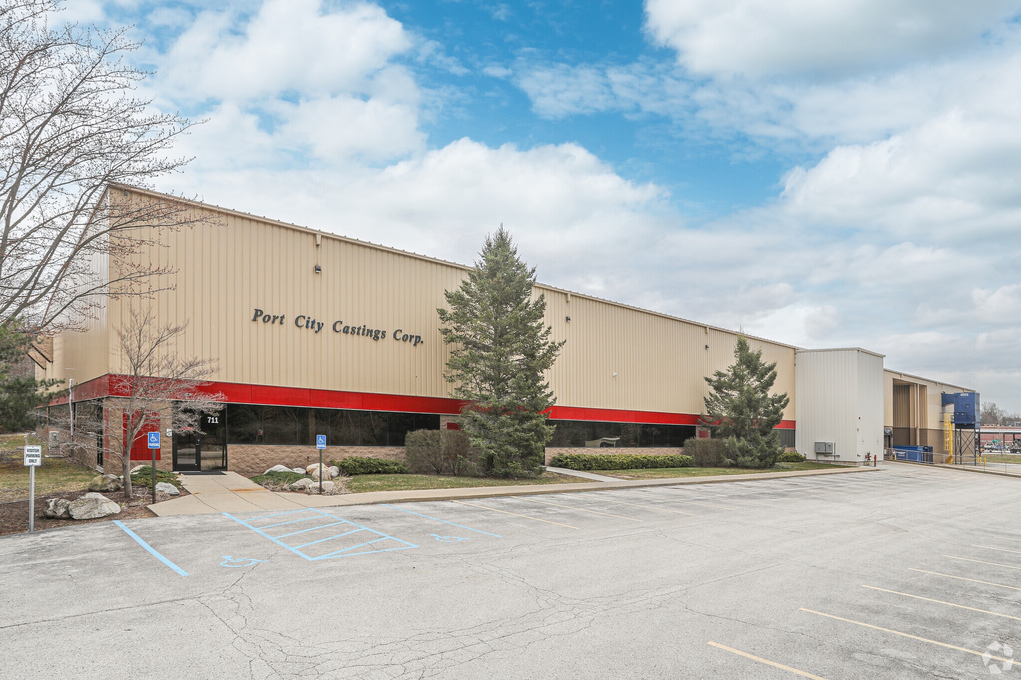 711 E Porter Rd, Muskegon, MI for Rent