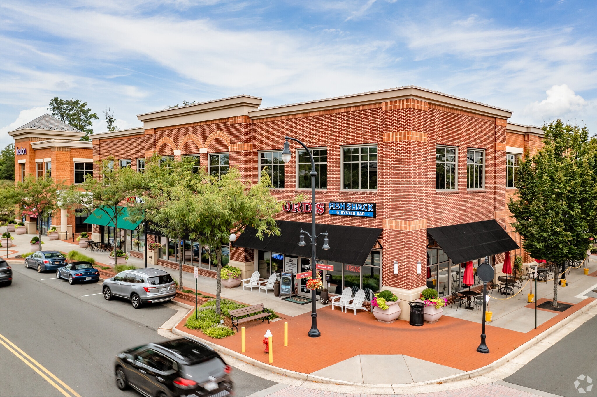 19350 Winmeade Dr, Leesburg, VA for Rent