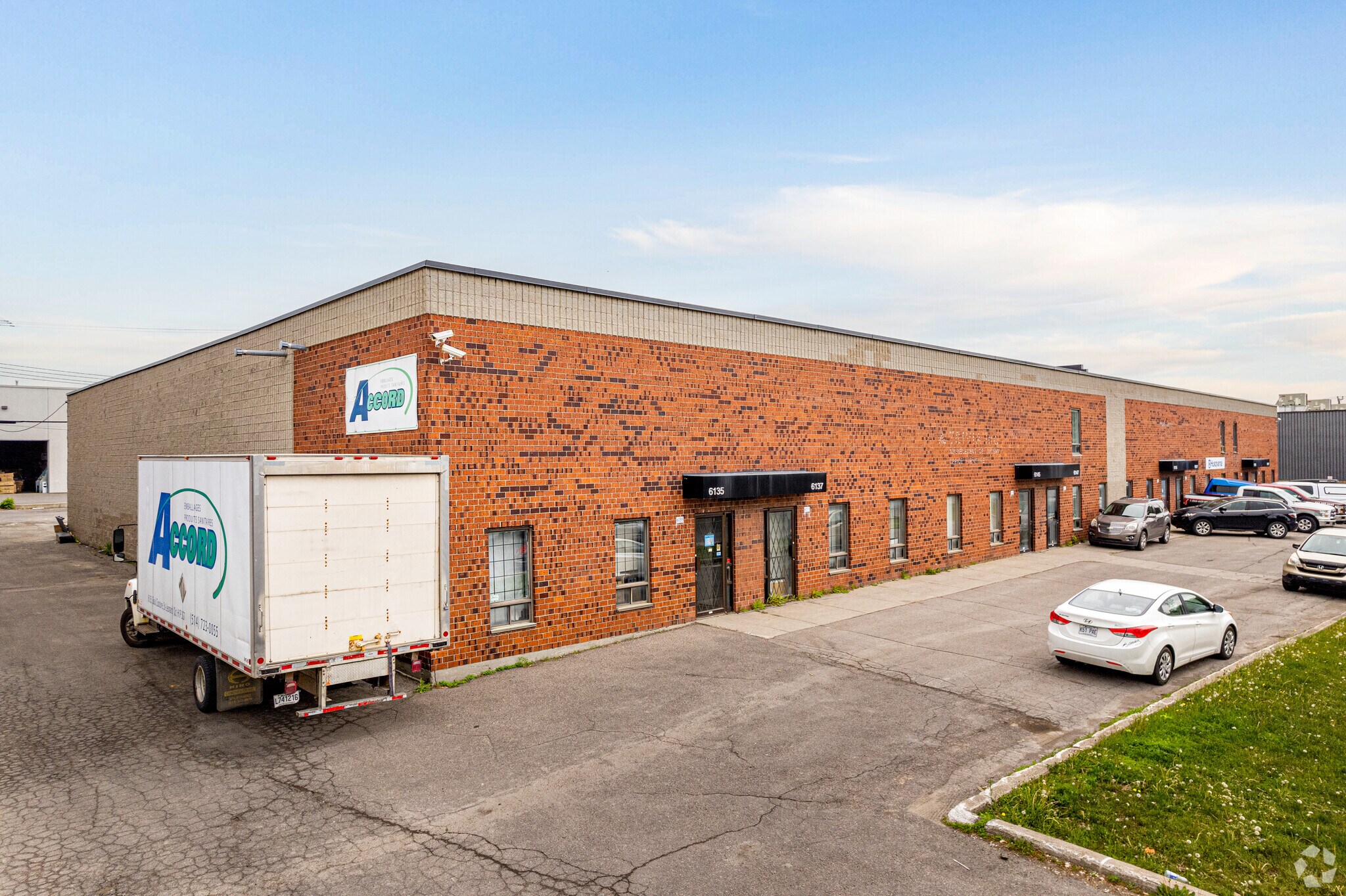 6085-6095 Blvd Couture, Montréal, QC for Rent