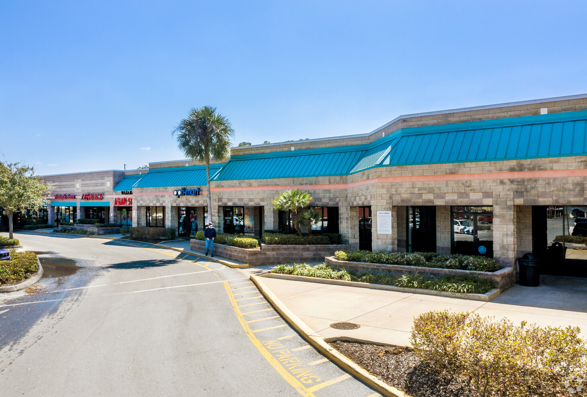 13060-13360 Cortez Blvd, Spring Hill, FL for Rent