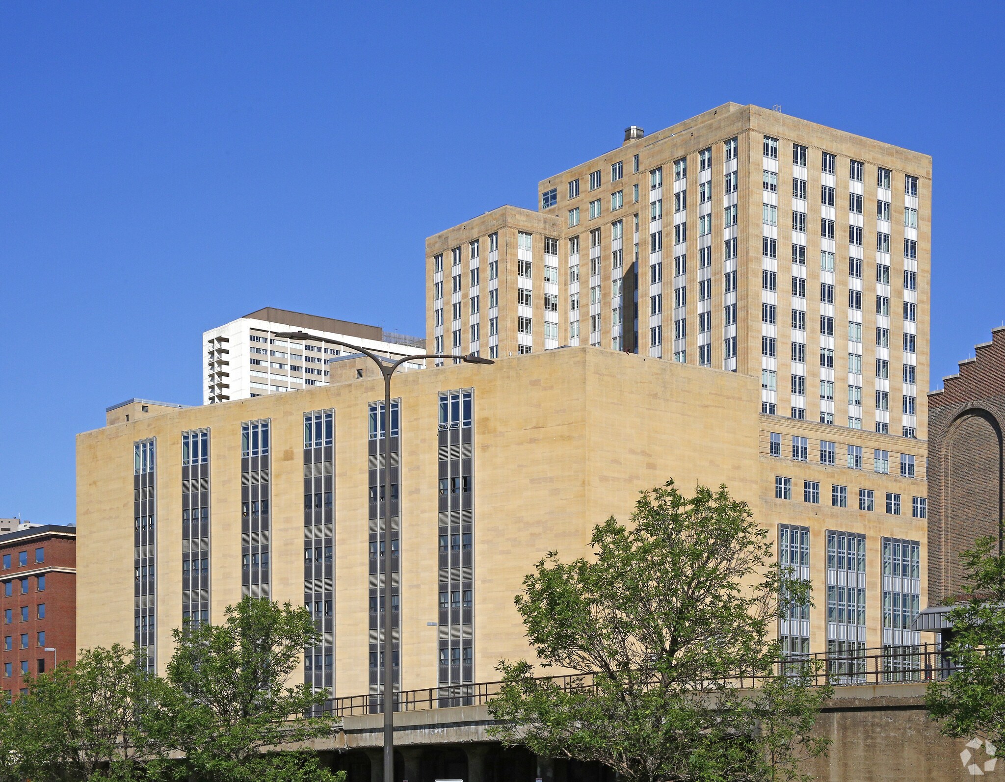 180 Kellogg Blvd E, Saint Paul, MN for Rent