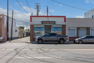 Bakersfield, CA Storefront - 809 Baker St