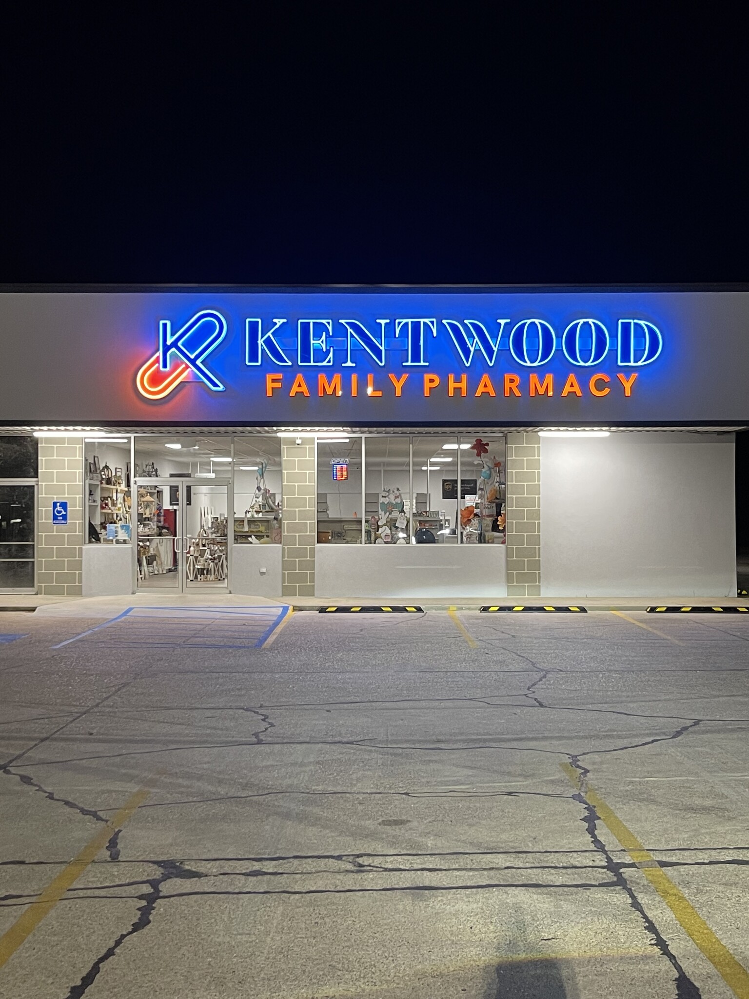 706 Avenue G, Kentwood, LA for Rent