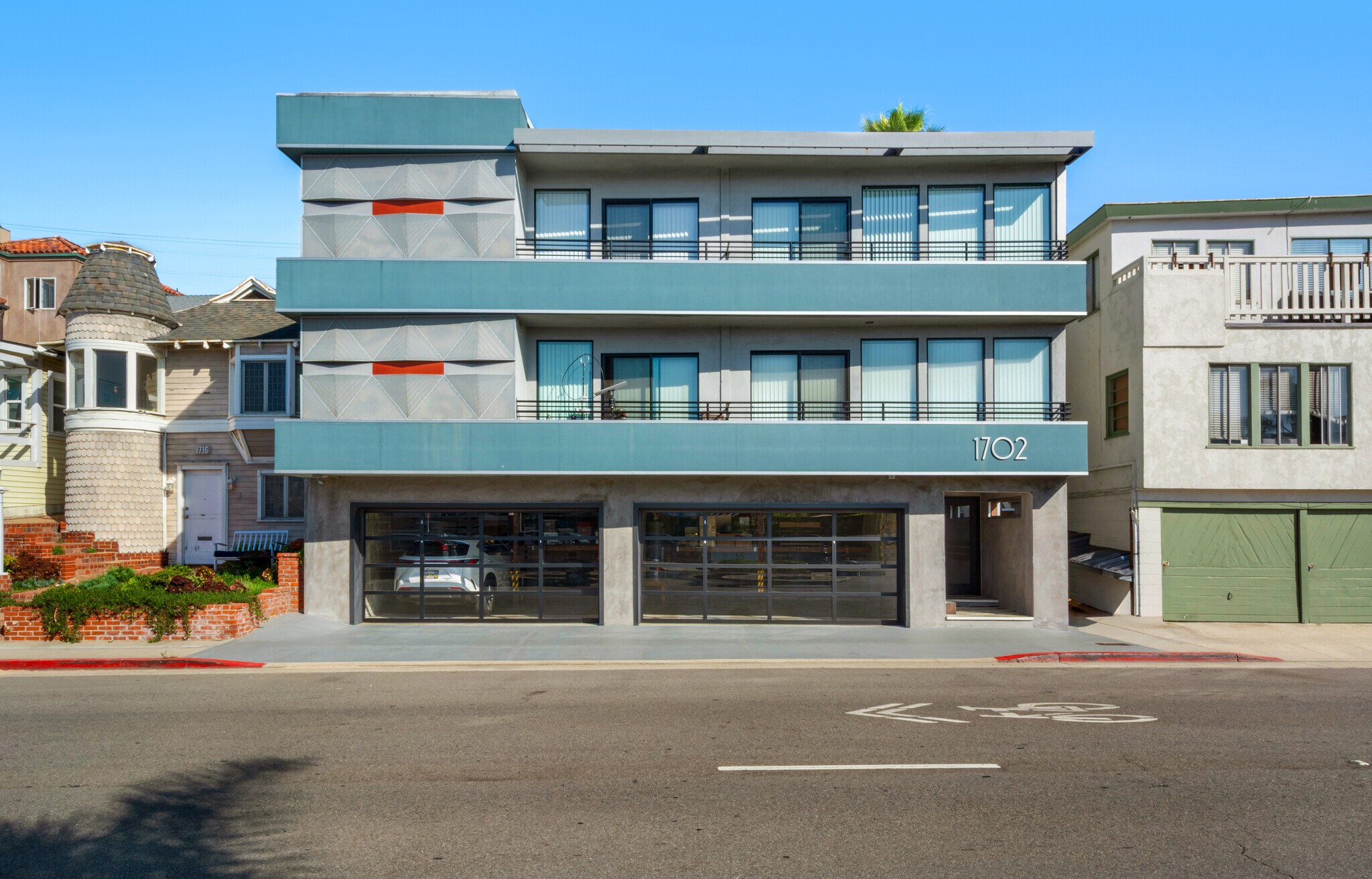 1702 Hermosa Ave, Hermosa Beach, CA for Sale