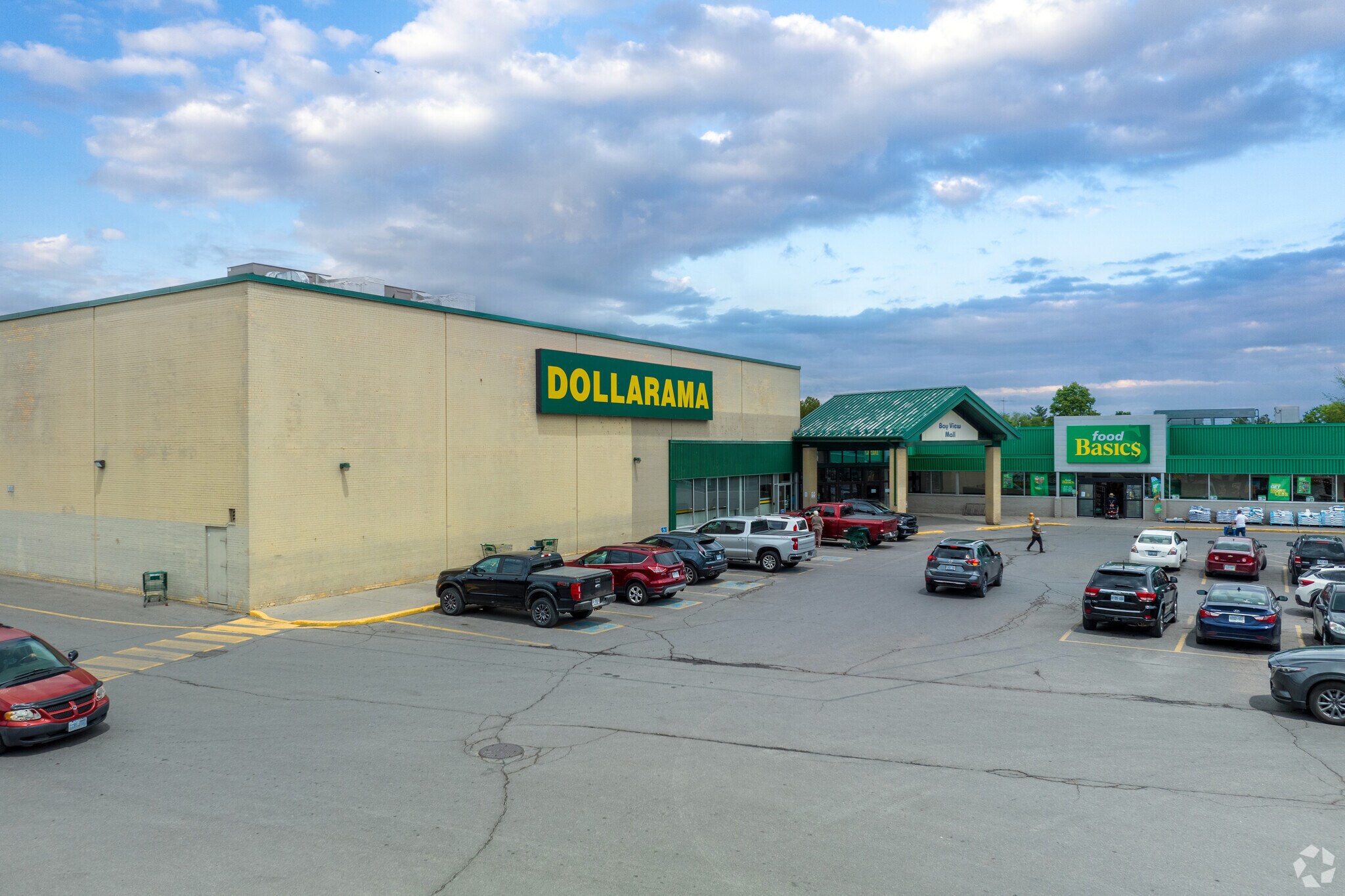 470 Dundas St E, Belleville, ON for Sale
