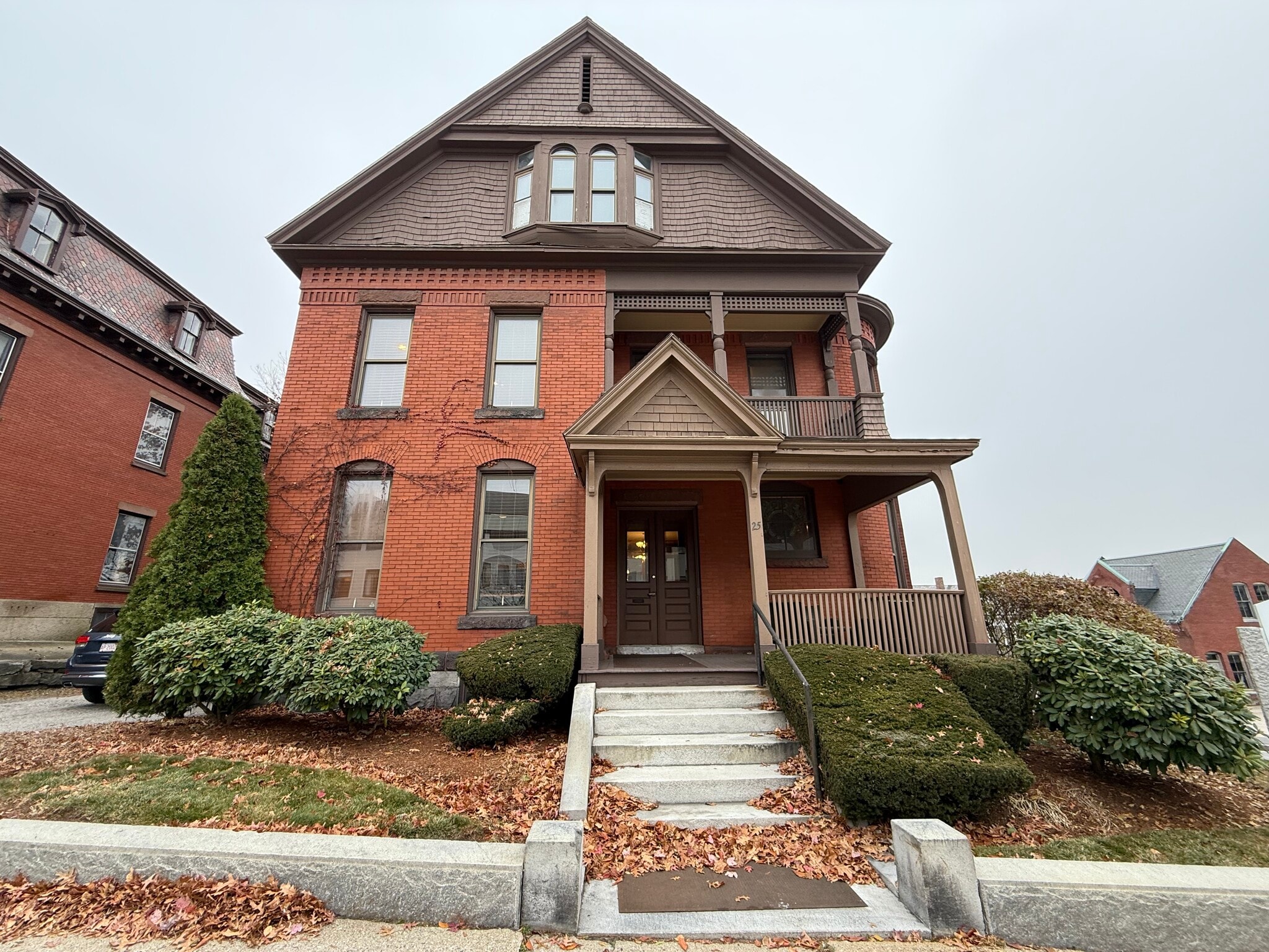 25 Harvard St, Worcester, MA for Rent