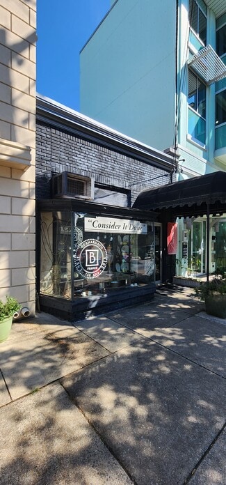 Bethesda, MD Storefront - 7806 Old Georgetown Rd