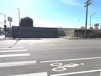 Van Nuys, CA undefined - 13300 Burbank Blvd