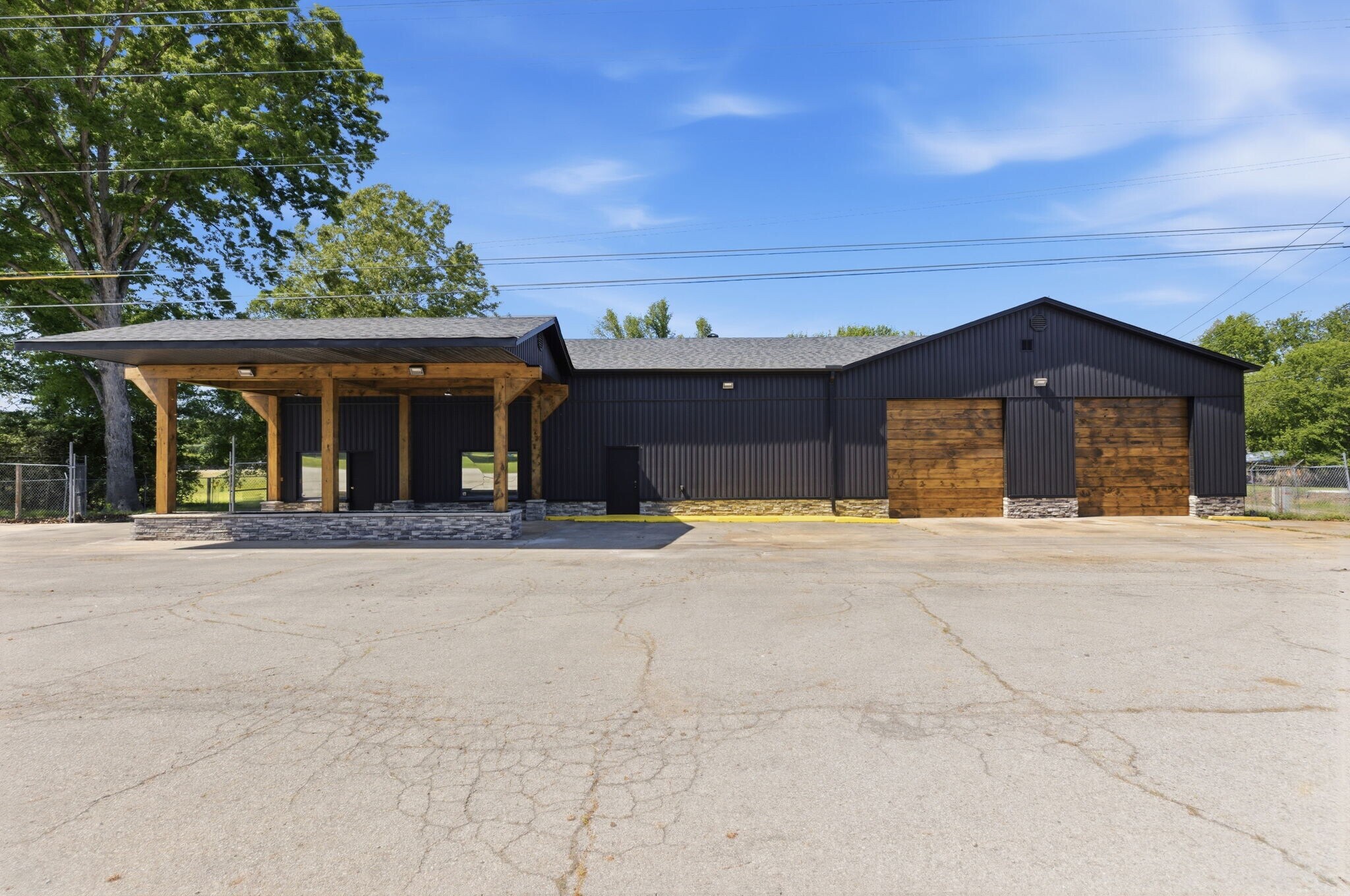 702 W Dewitt Henry Dr, Beebe, AR for Sale