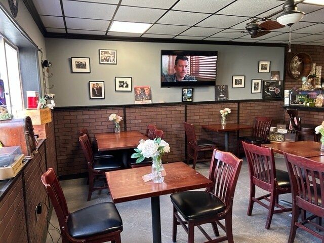 4490 Middle Country Rd, Calverton, NY for Rent