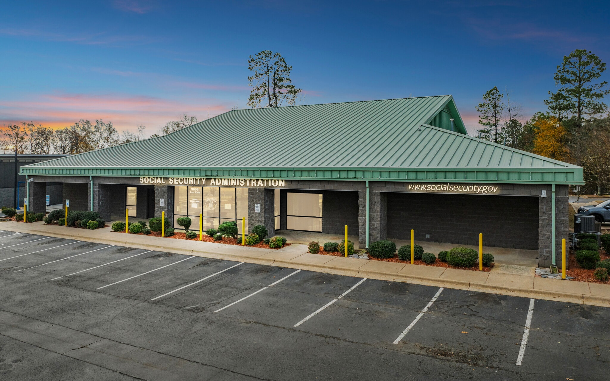 3608 E Kiehl Ave, Sherwood, AR for Sale