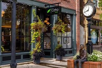 Independence, OR undefined - 144 S Main St