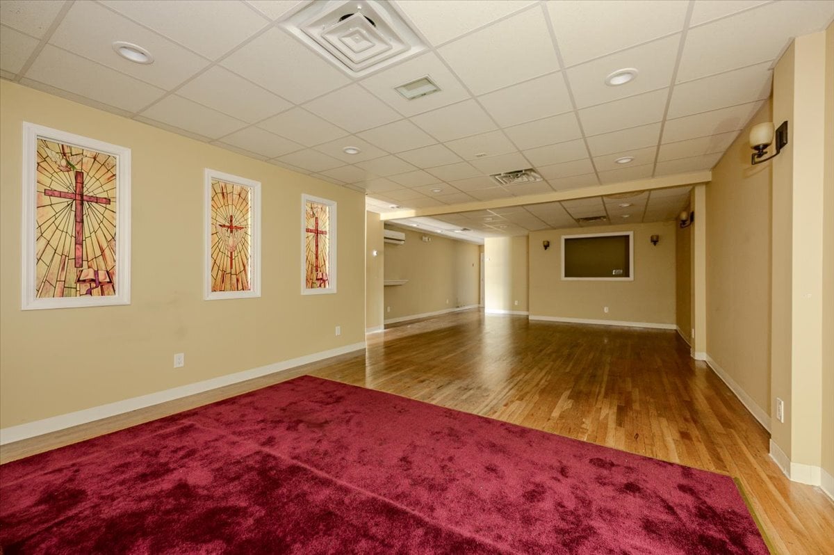 32-38 Roosevelt Ave, Valley Stream, NY for Rent