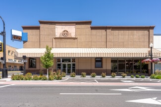 Pullman, WA Bank - 300 E Main St