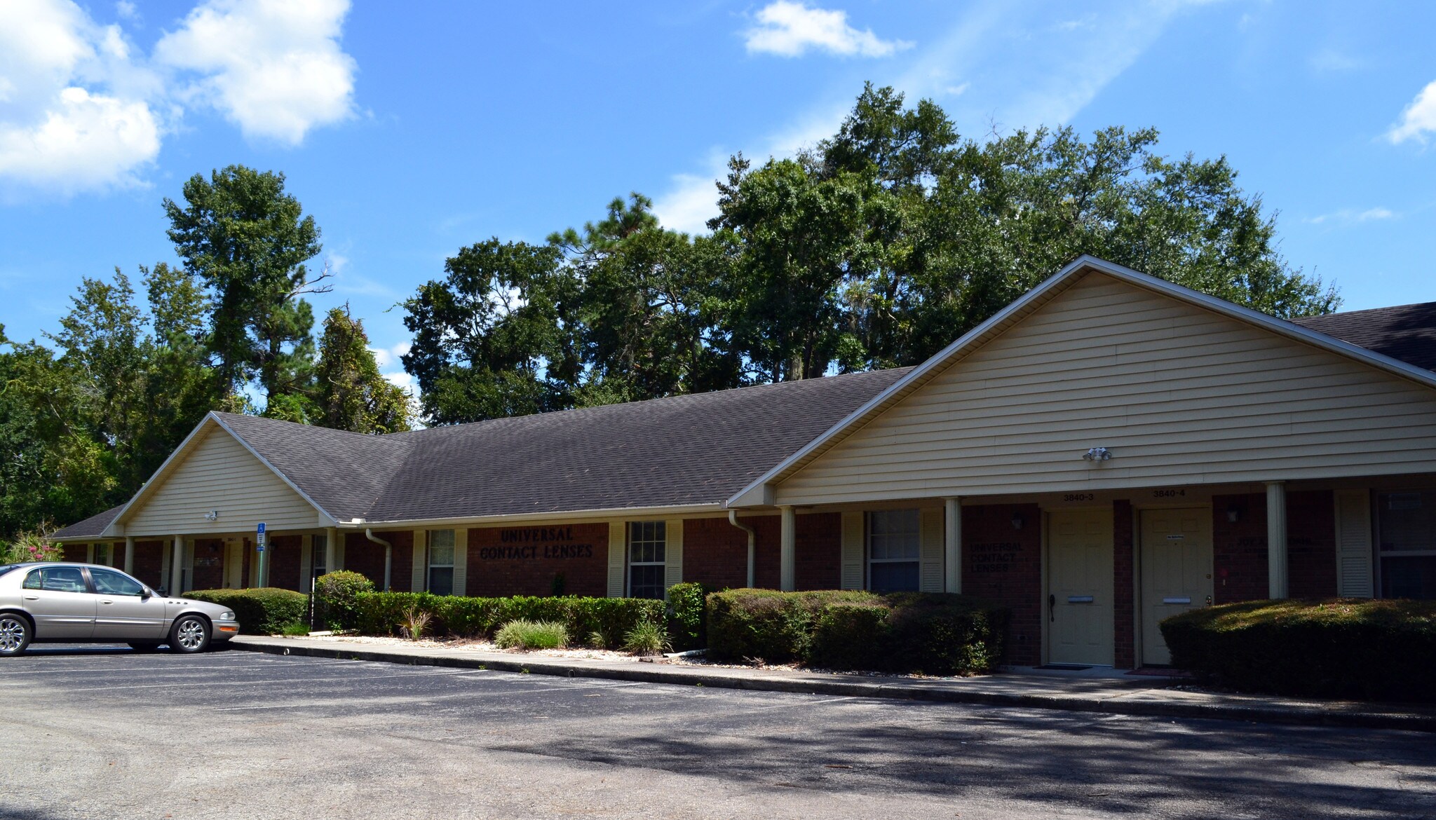3840 Williamsburg Park Blvd, Jacksonville, FL for Sale