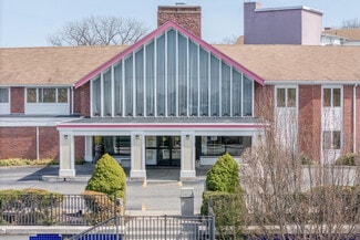 Seekonk, MA Hospitality - 213 Taunton Ave