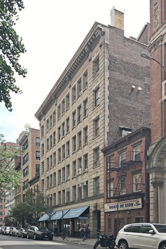 New York, NY Office/Retail - 114 W 17th St