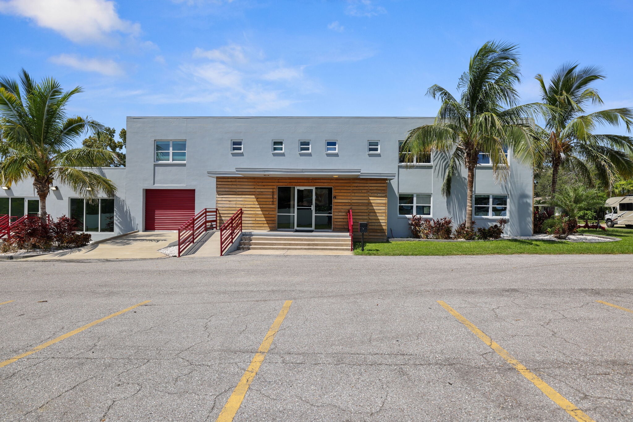 10830 Navajo Dr, Saint Petersburg, FL for Sale