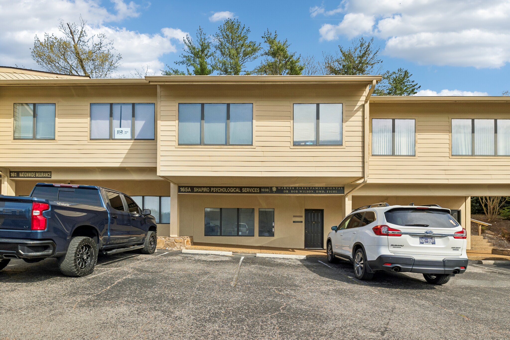 165 Belle Forest Cir, Nashville, TN for Sale