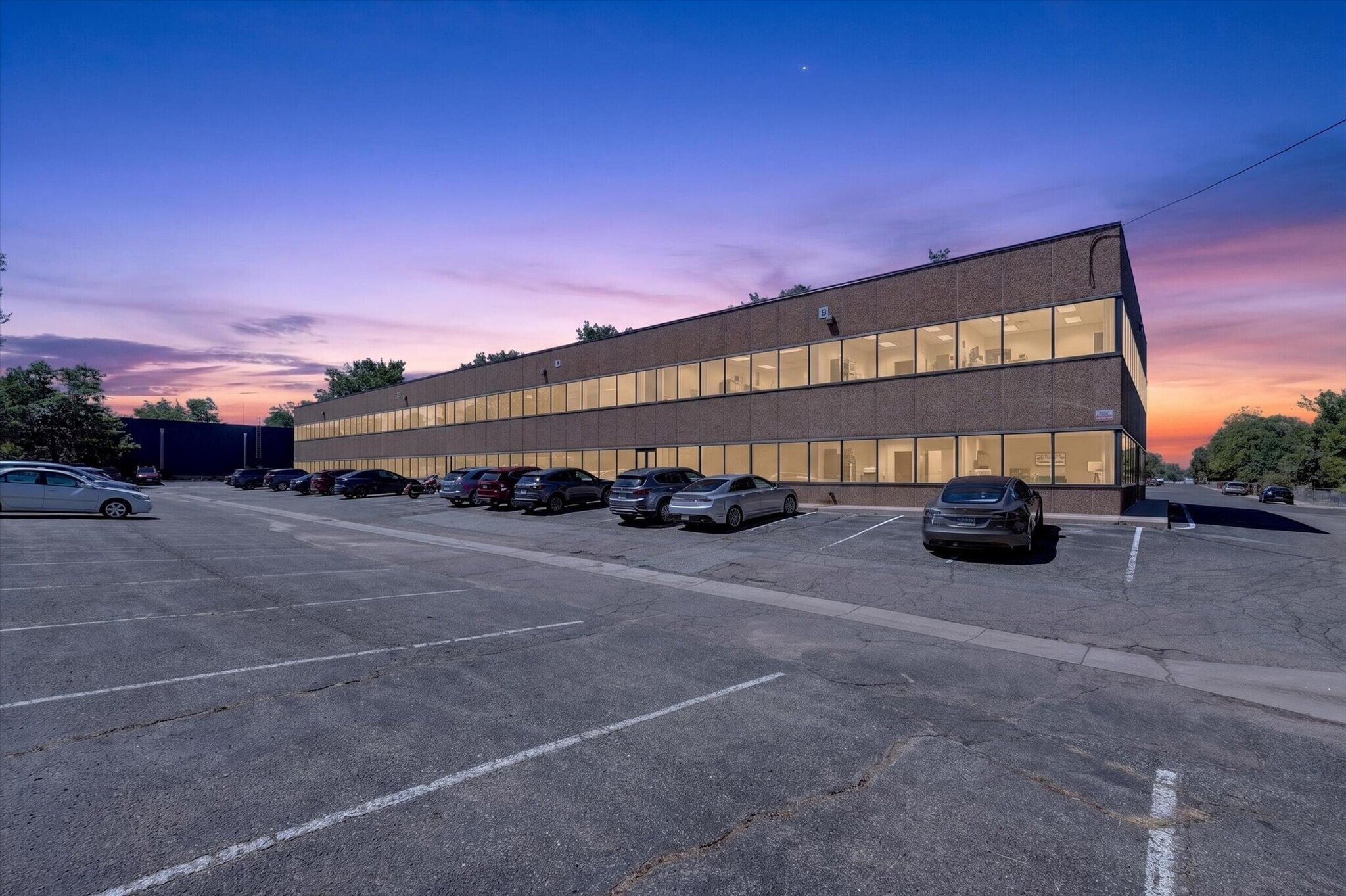 1010 S Joliet St, Aurora, CO for Sale