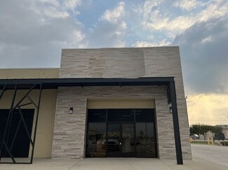 Laredo, TX Retail - 2324 Jacaman Rd Laredo, TX Retail - 2324 Jacaman Rd