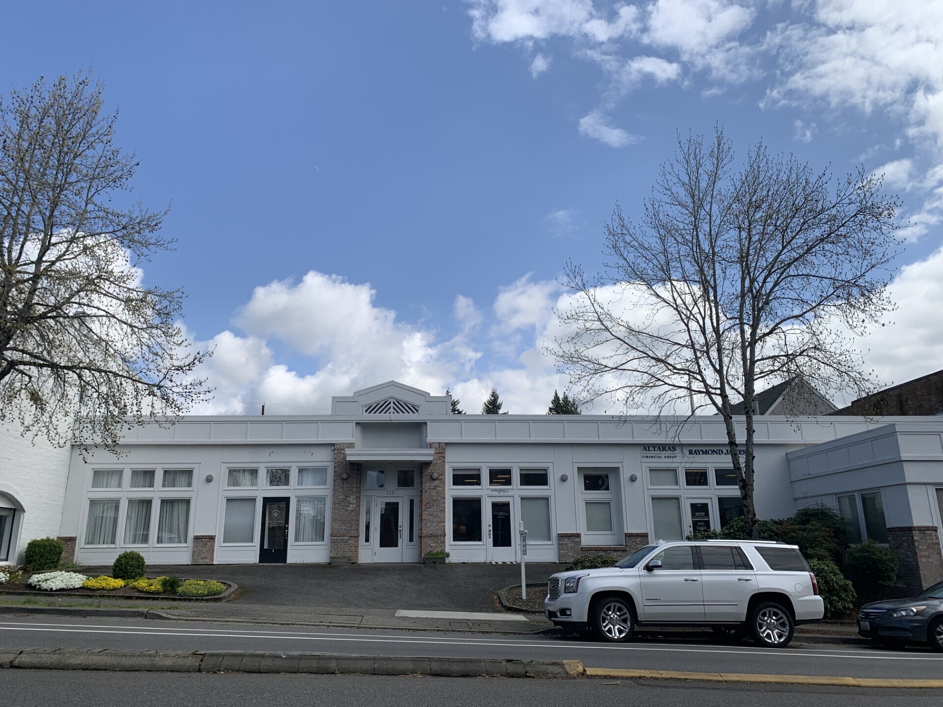 720-734 Market St, Kirkland, WA for Rent