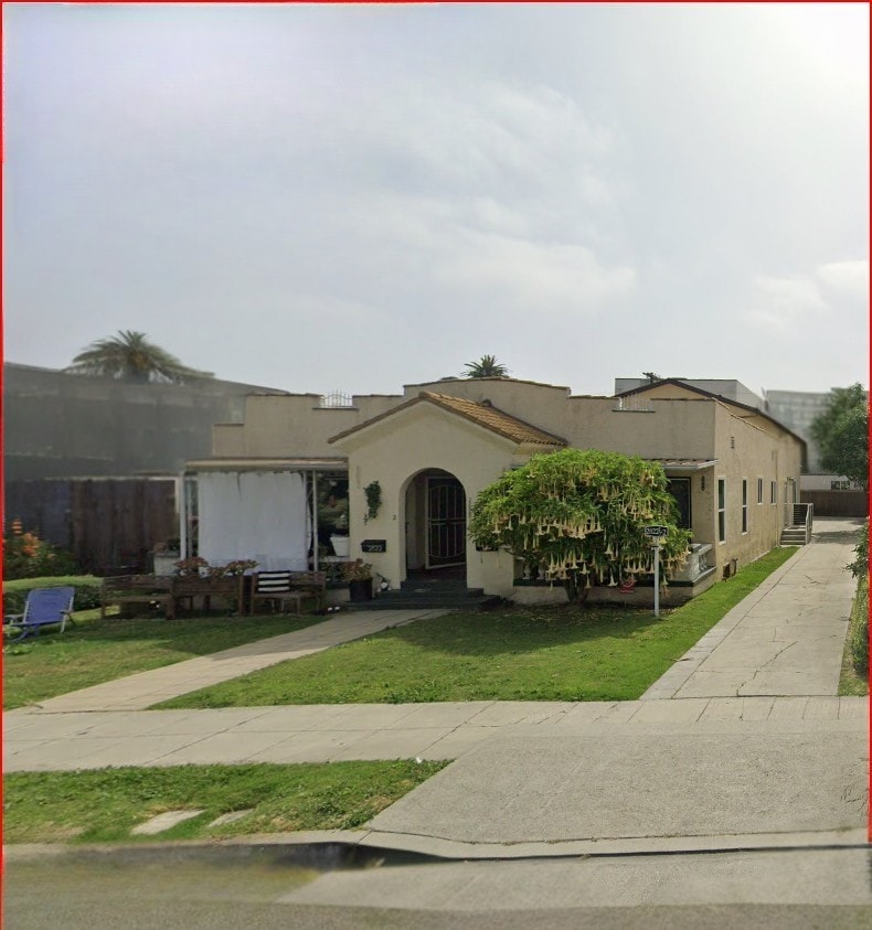 2822 Buckingham Rd, Los Angeles, CA for Sale