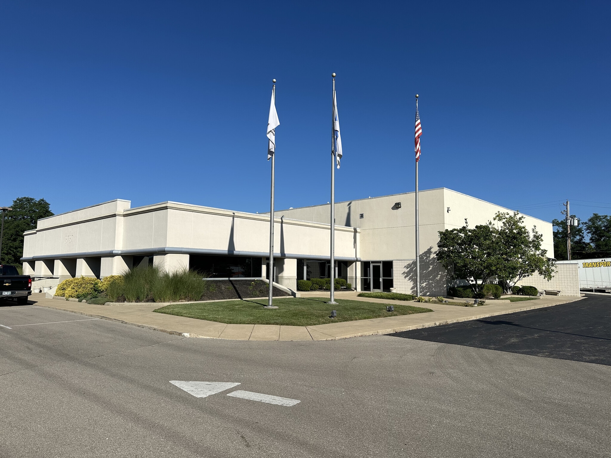 3737 Round Bottom Rd, Cincinnati, OH for Rent