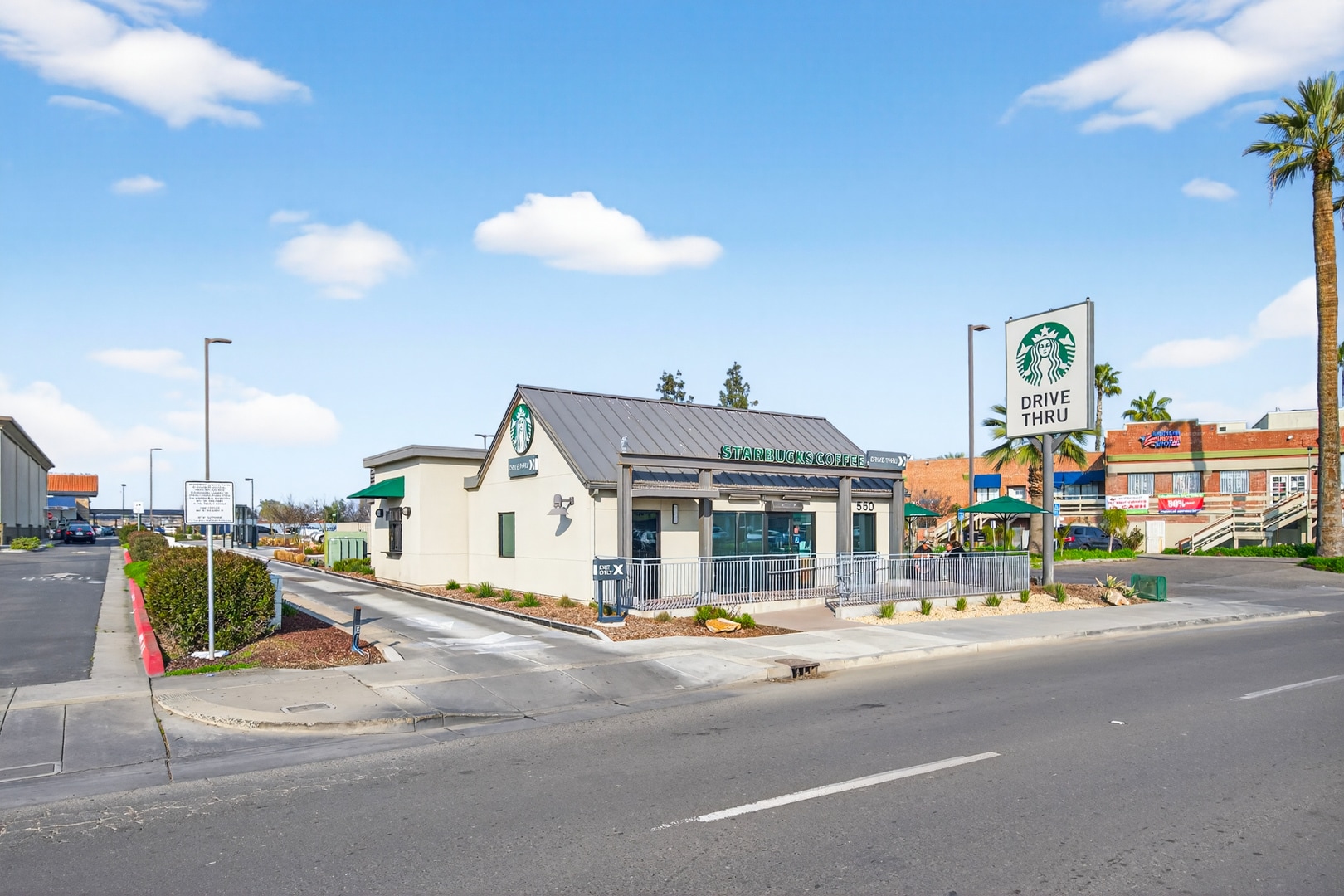 550 W Lacey Blvd, Hanford, CA for Sale