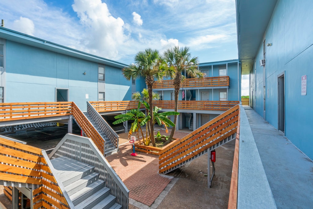 610 Ferry Rd, Galveston, TX for Sale