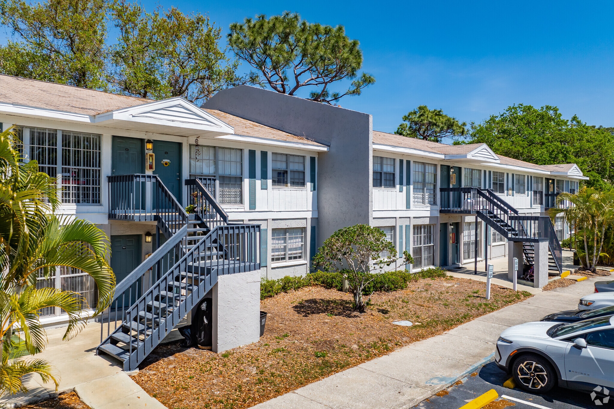 301 Seacrest Dr, Largo, FL for Sale