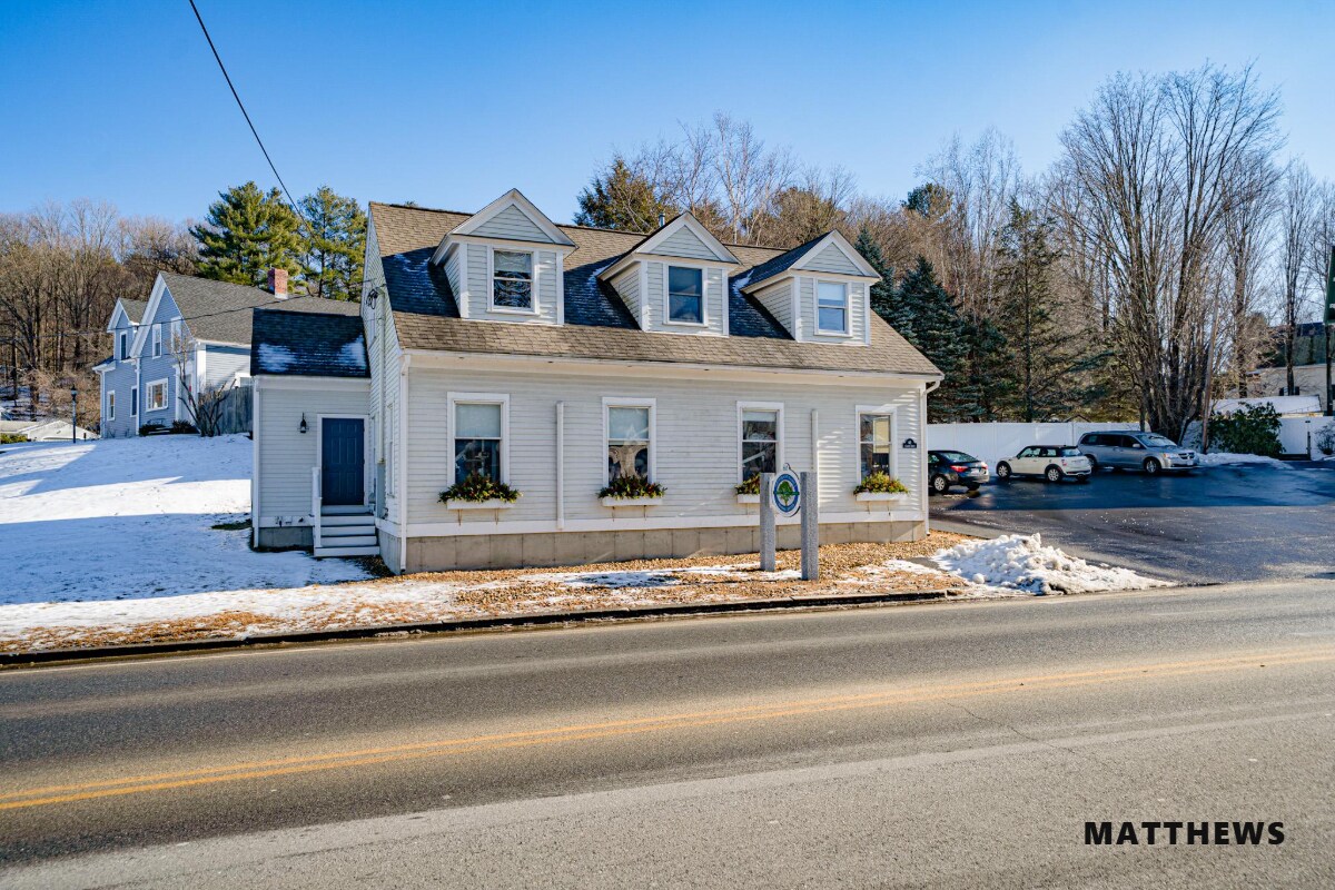 60 Gardner St, Groveland, MA for Sale