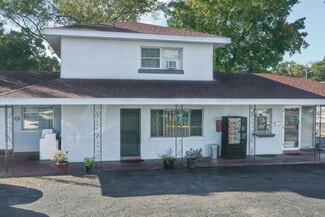 Tampa, FL Hospitality - 1509 E Hillsborough Ave