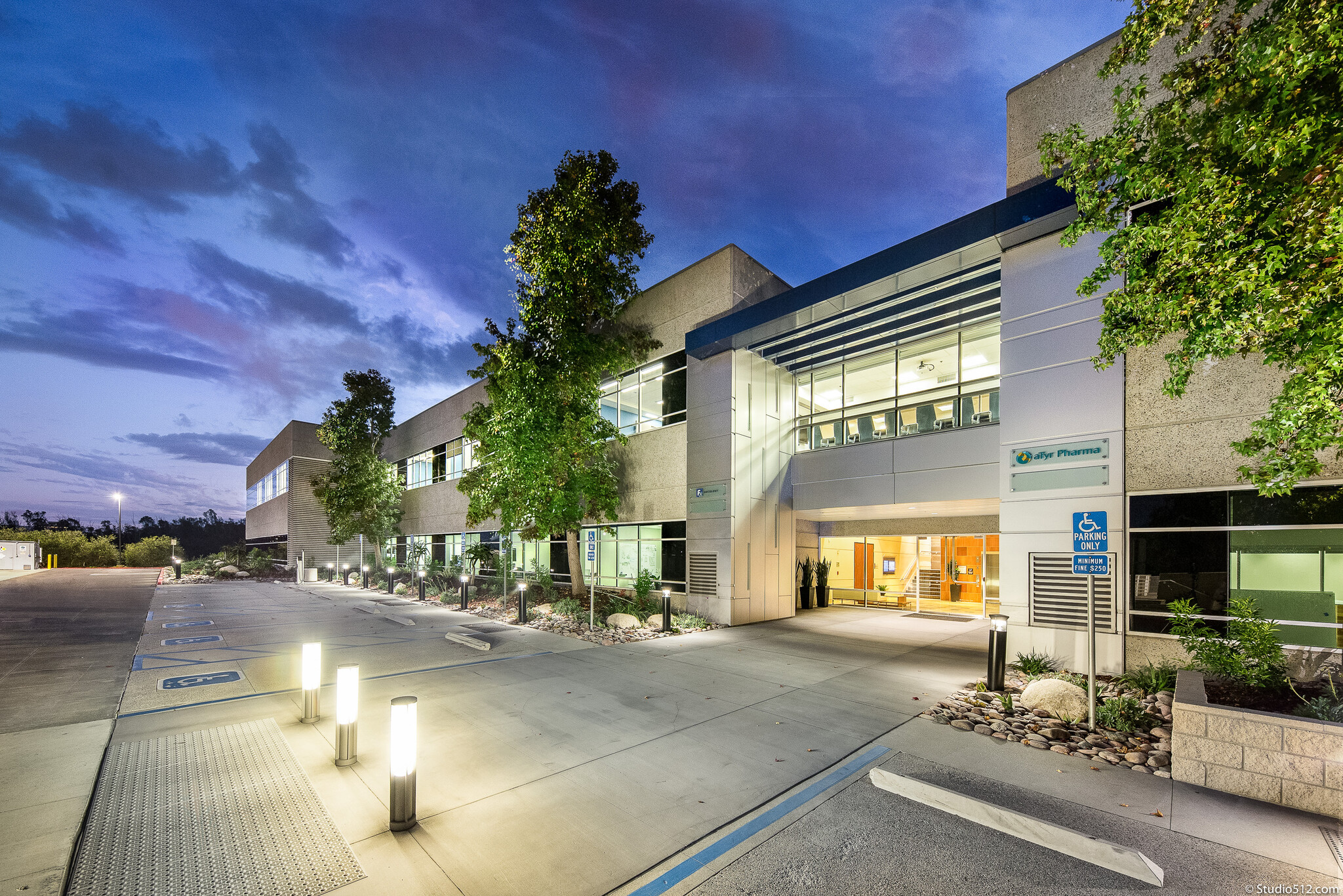 3545-3575 John Hopkins Ct, San Diego, CA for Rent