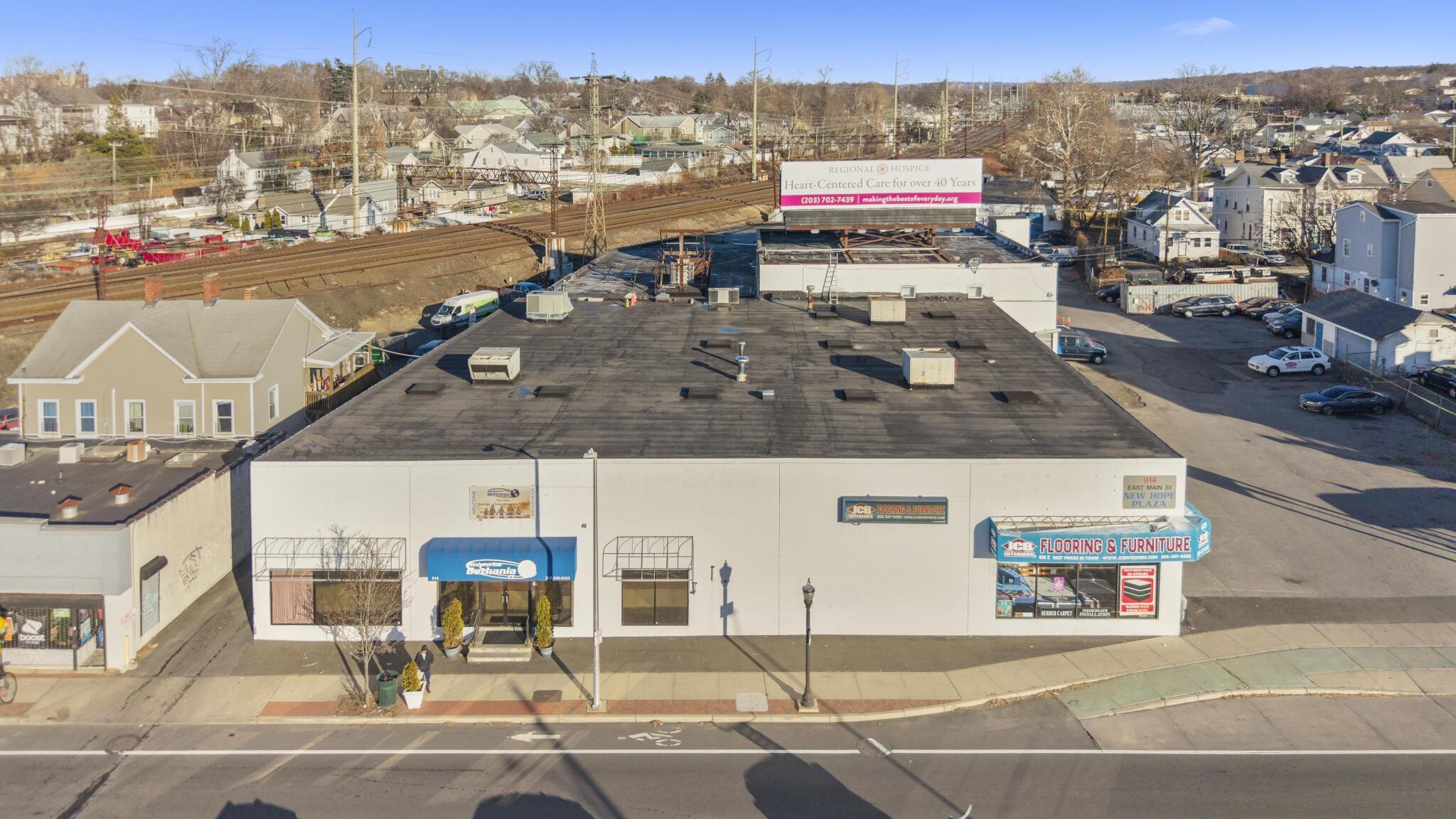 914 E Main St, Stamford, CT for Sale