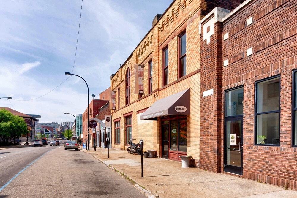 24 N High St, Akron, OH for Rent