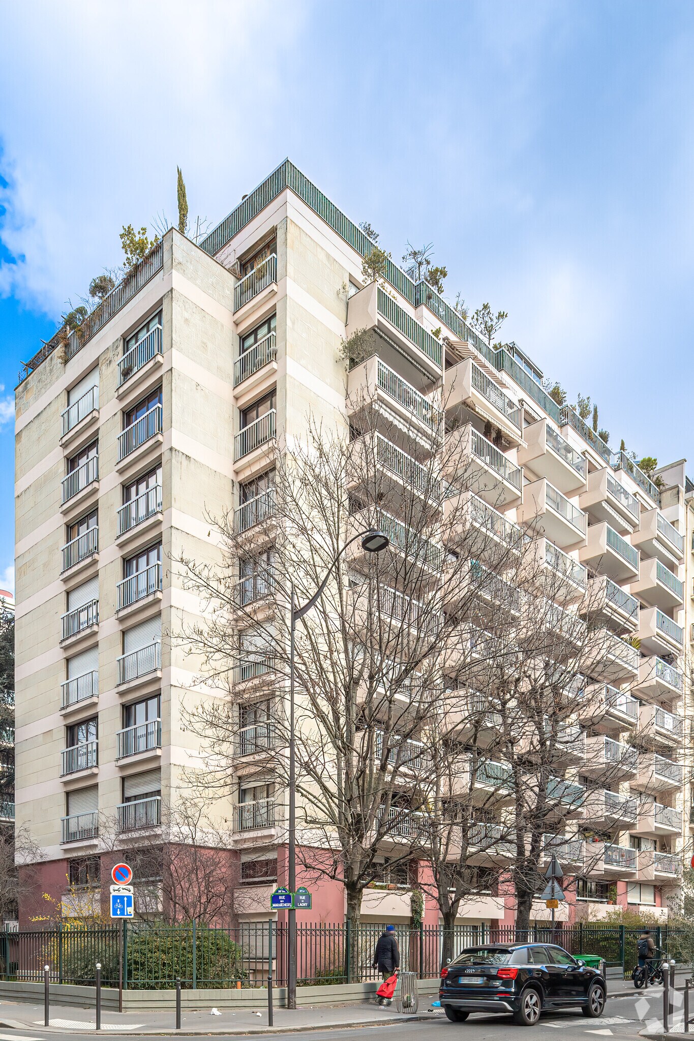 73-75 Rue De Lagny, Paris, PAR for Rent