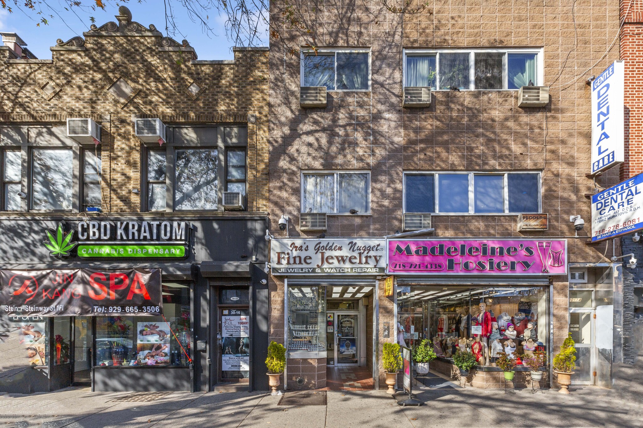 30-14 Steinway St, Astoria, NY for Rent
