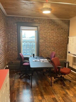 Wadsworth, OH Office - 102 Main St