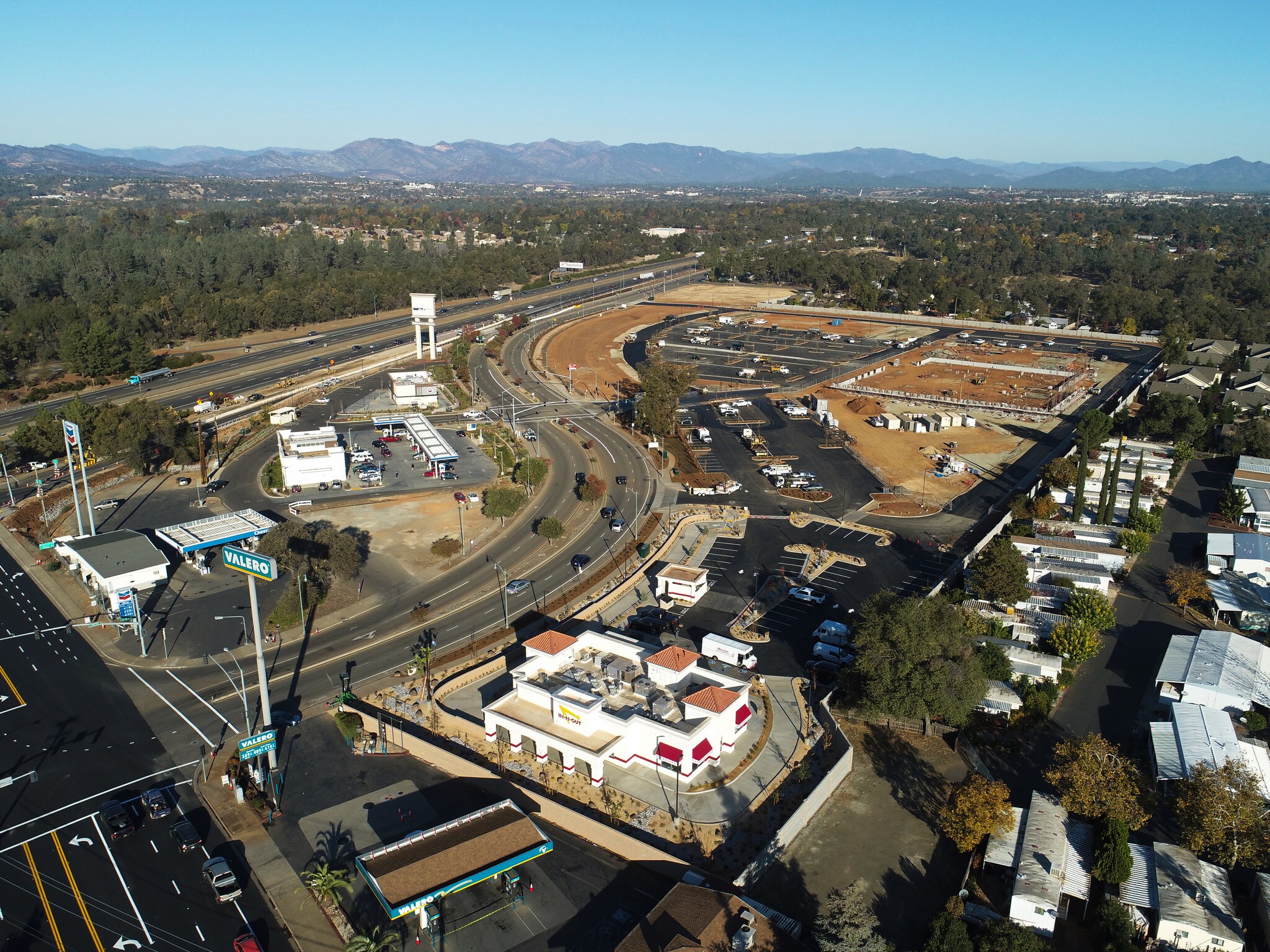 1 Churn Creek Rd Redding, CA 96002 Retail Property for Lease on